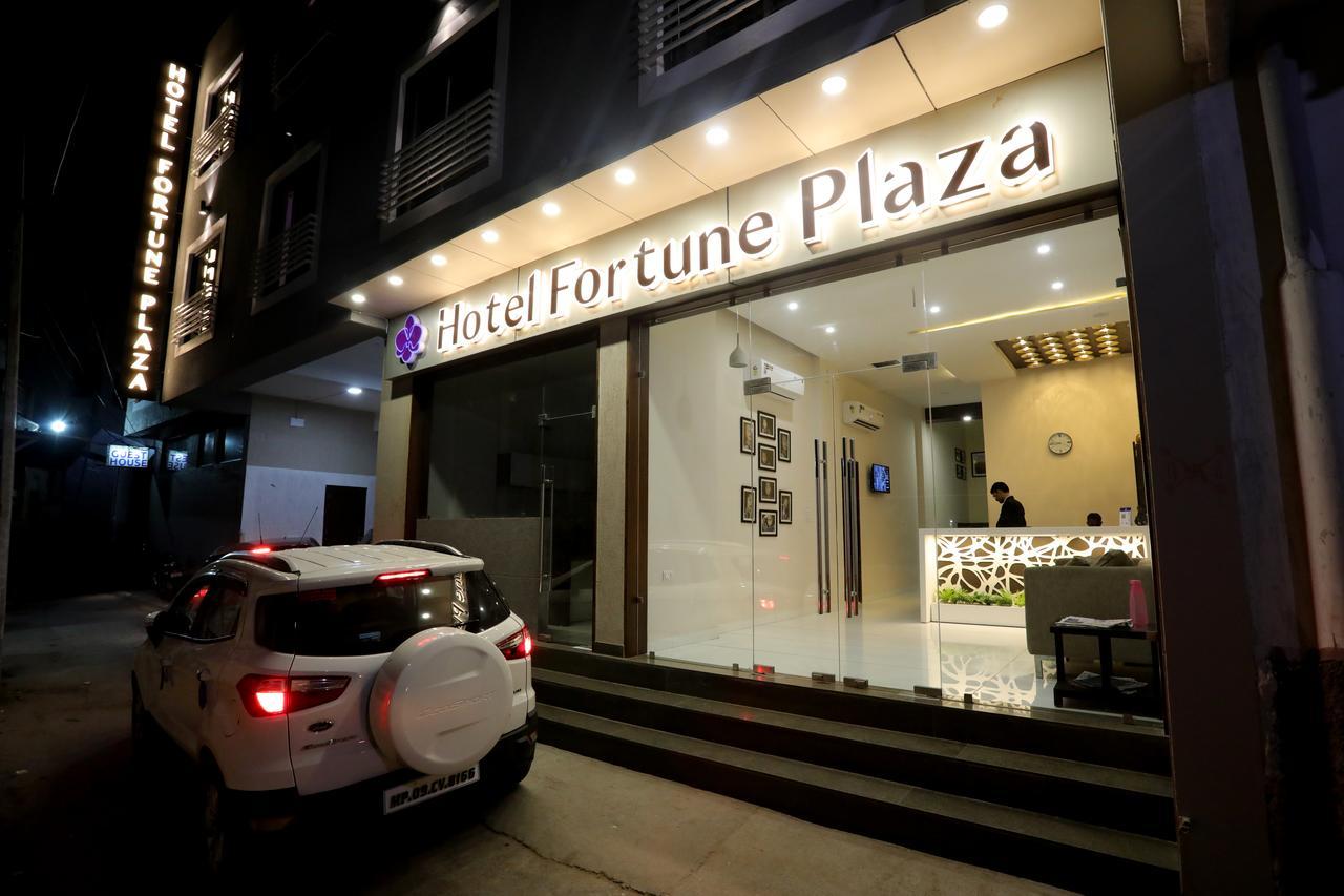 Hotel Fortune Plaza Ádzsmir Kültér fotó